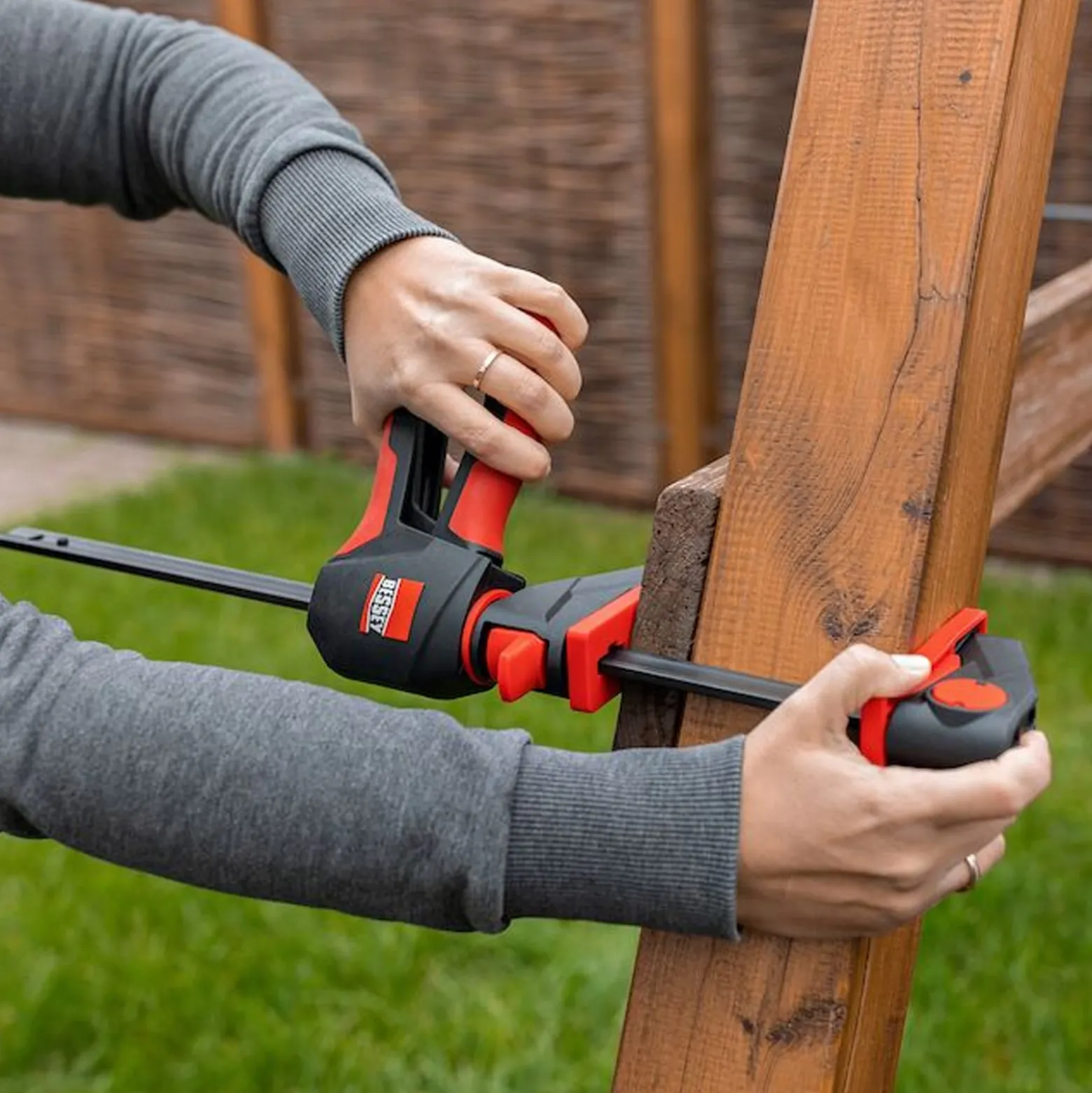 Bessey Einhandzwinge mit drehbarem Griff M - EZ360M-30