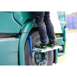 BGS Reifen-Klapptritt einstellbar für LKW - 71003