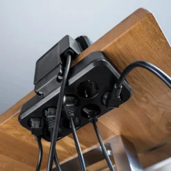 Brennenstuhl brennenstuhl®estilo Duplex Tischsteckdosenleiste, 1x USB C, 1x USB A, 10x Schutzkontakt-Steckdosen, silber/schwarz - 1153580200