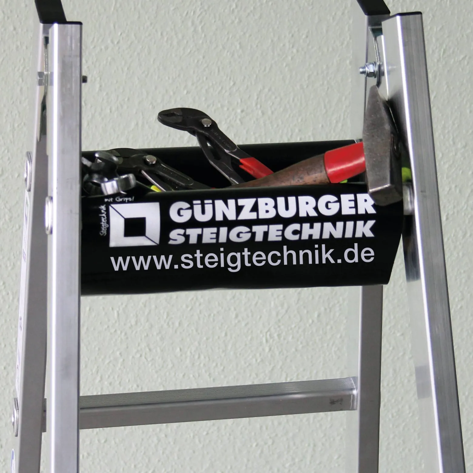 Günzburger Steigtechnik Sprossen-Stehleiter GFK 2 x 4 Sprossen - 036404