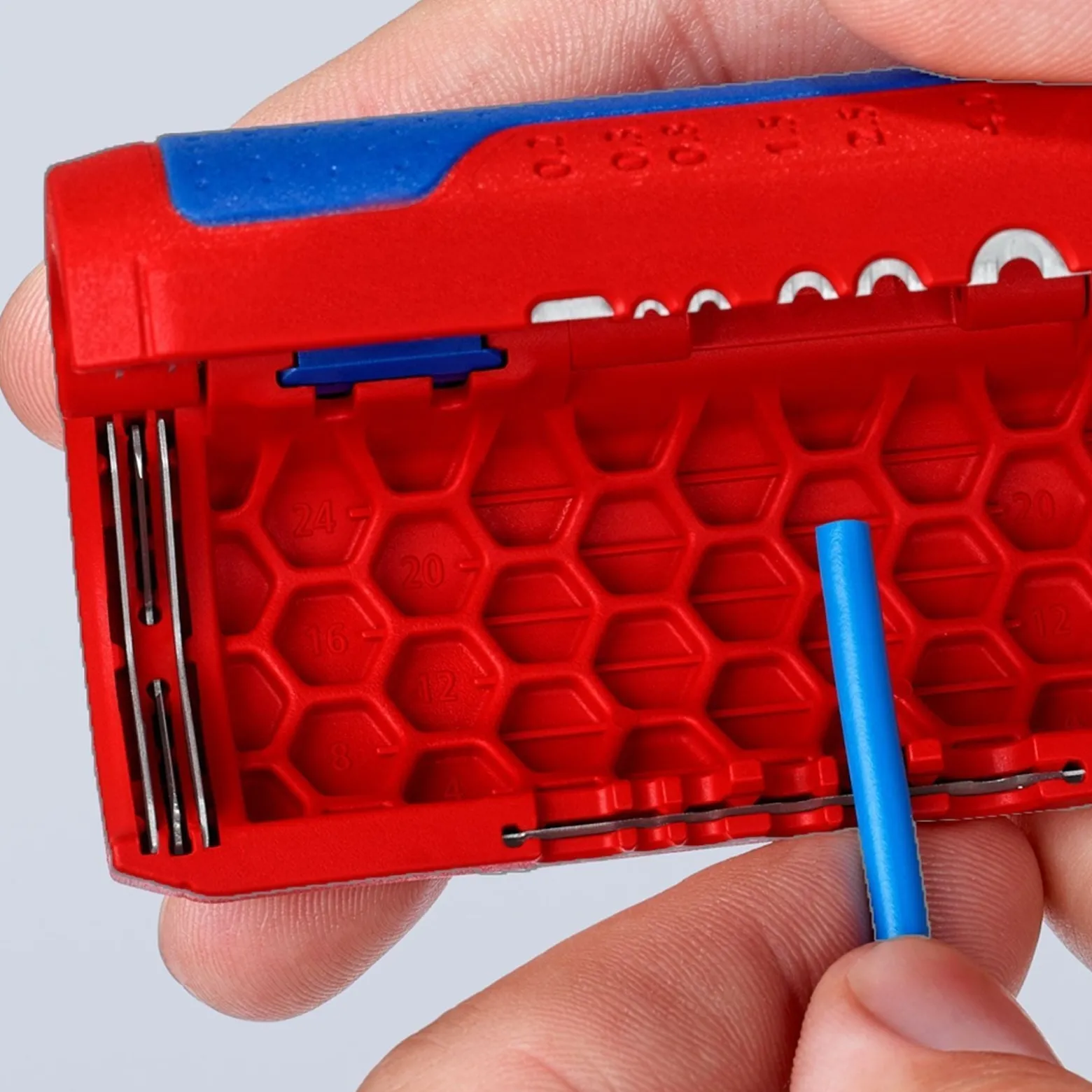 KNIPEX TwistCut Wellrohrschneider 100 mm - 902202SB