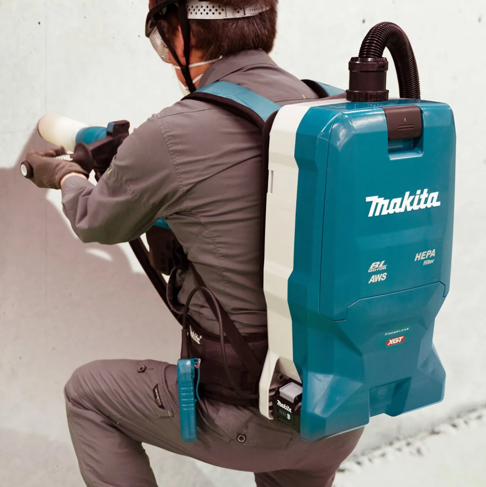 Makita Akku-Rucksackstaubsauger 40V max. mit Bluetooth Solo - VC012GZ01