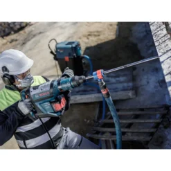 Makita DTP131RMJ Akku-Quadroschrauber 14,4V / 4,0 Ah, 2 Akkus + Ladegerät im MAKPAC
