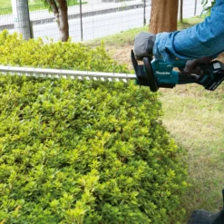 Makita DUH506RF Akku-Heckenschere 50 cm 18 V / 1x 3,0 Ah Akku + Ladegerät