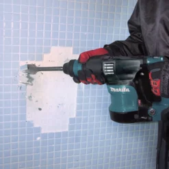 Makita HK1820 Leicht-Meißelhammer für SDS-PLUS 550 W im Koffer