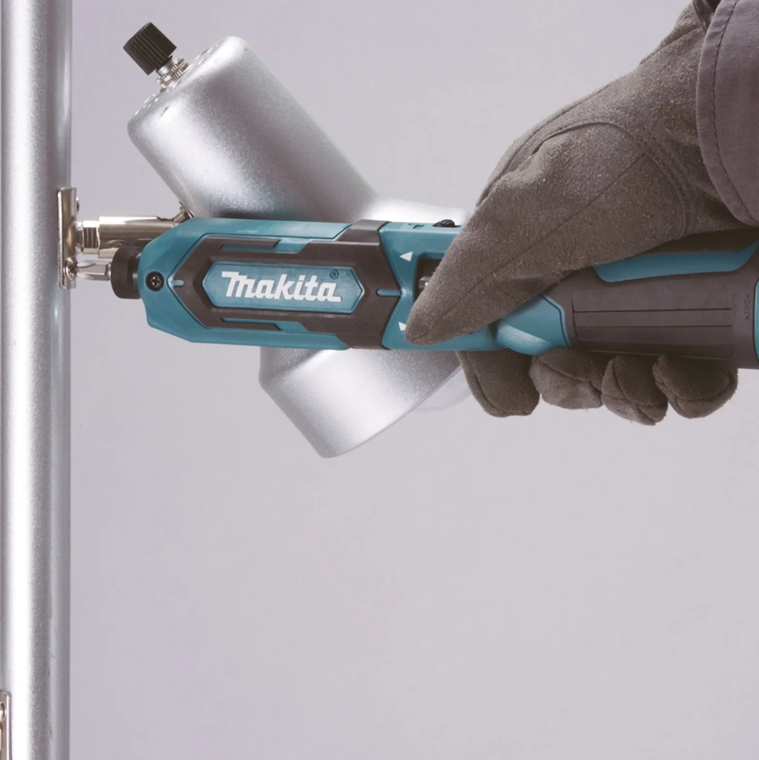 Makita TD022DSE Akku-Knickschlagschrauber 7,2 V / 1x 1,5 Ah Akku + Ladegerät
