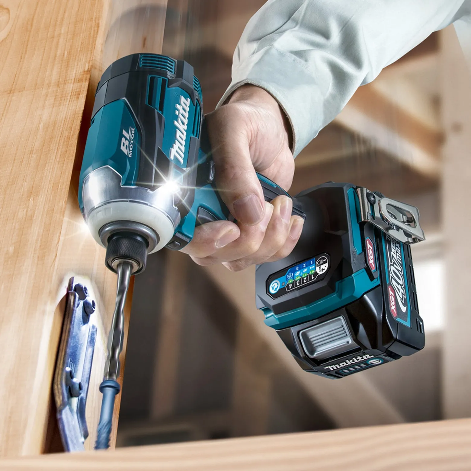 Makita TD001GZ Akku-Schlagschrauber 40V max. Solo
