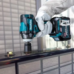 Makita TW004GD201 Akku-Schlagschrauber 40V max. / 2x 2,5 Ah Akku + Ladegerät im Makpac