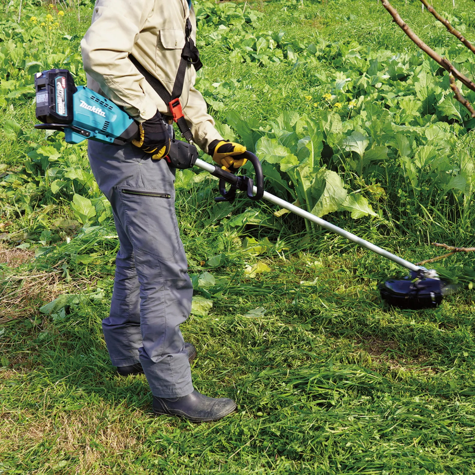 Makita UR017GZ Akku-Sense 40V max. Rundgriff Solo
