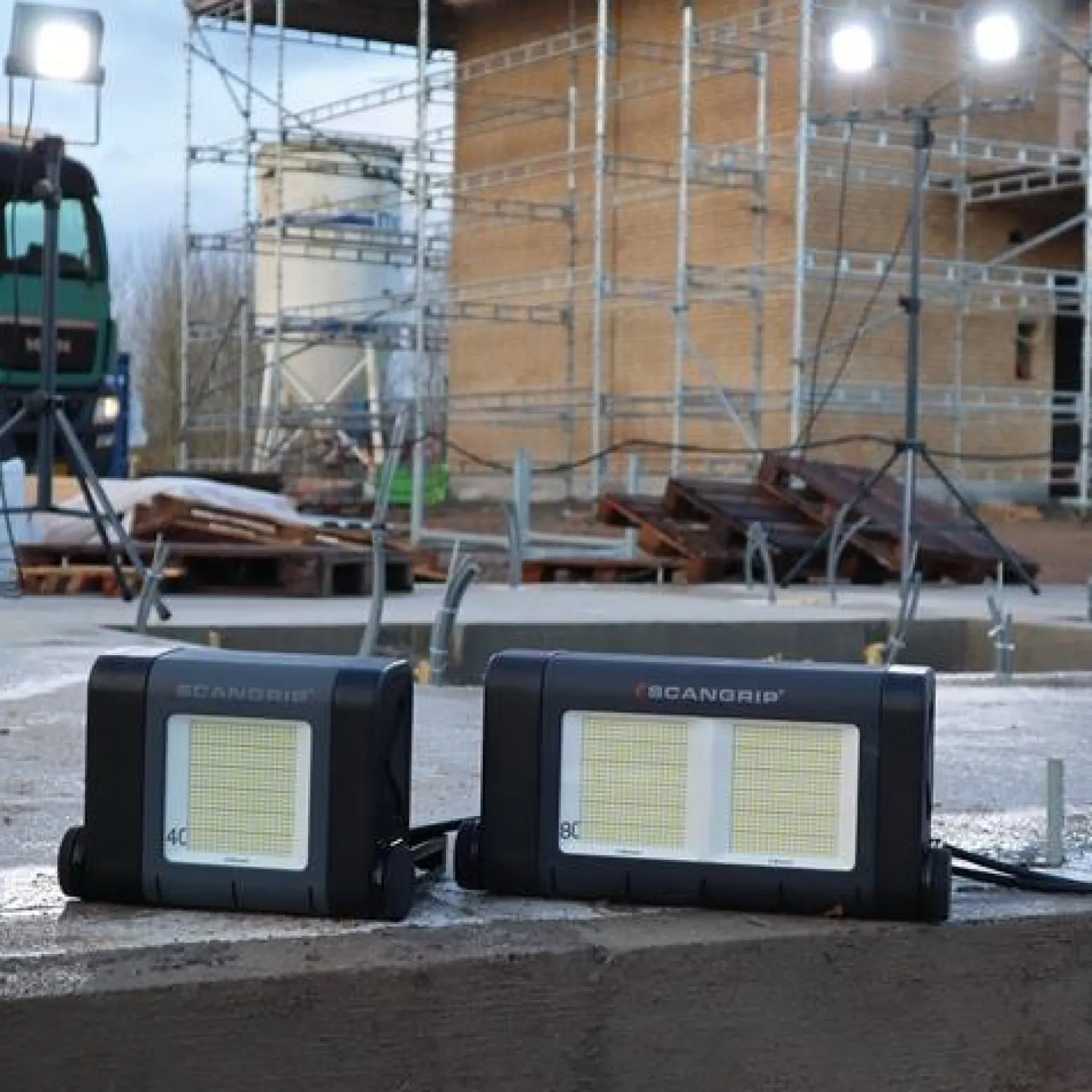 SCANGRIP LED-Strahler SITE LIGHT 40 315 W 10.000 - 40.000 lm 10m H07RN-F 3x1mm² - 35268