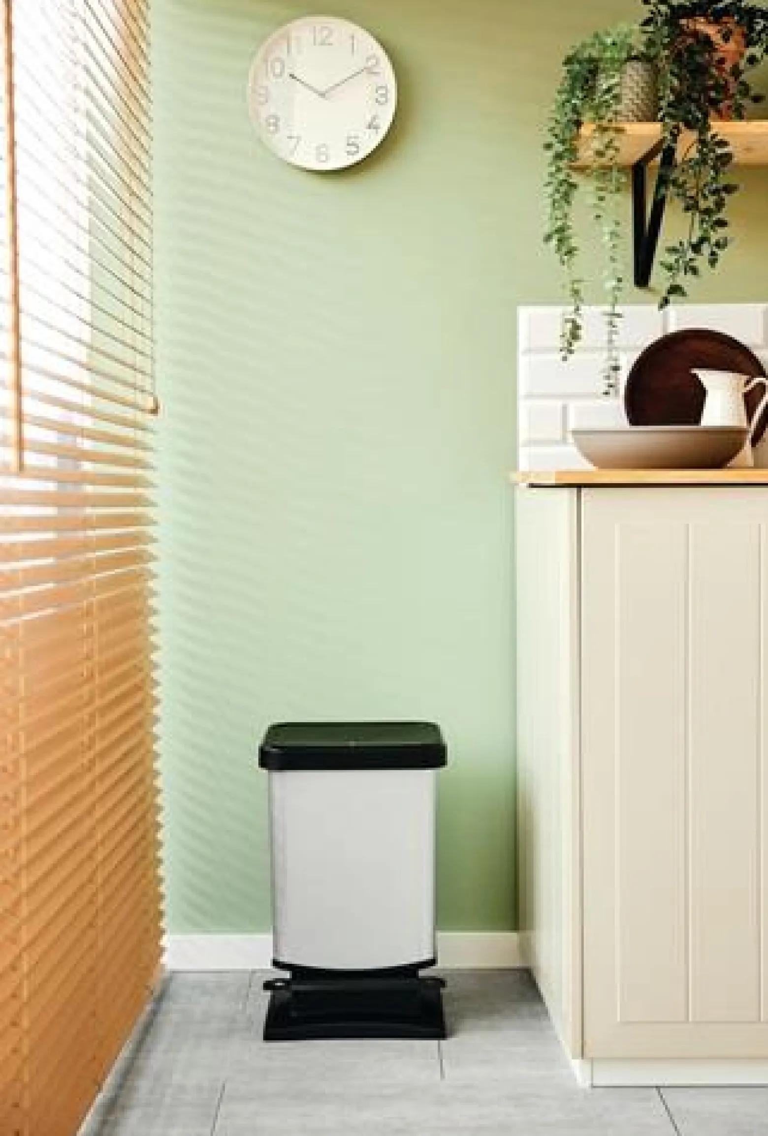 Tretabfallsammler PASO 40l DxH676mm TPE